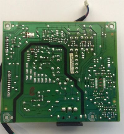 FUENTE PARA MONITOR ASUS / NUMERO DE PARTE 5E1AB02003 / 4H.12L02.A01 / MODELO VE228H - Imagen 3